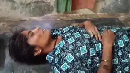 రాయదుర్గం: దేవరెడ్లపల్లి గ్రామంలో విద్యుత్ షాక్ కు గురై మహిళ మృతి, గ్రామంలో విషాదఛాయలు