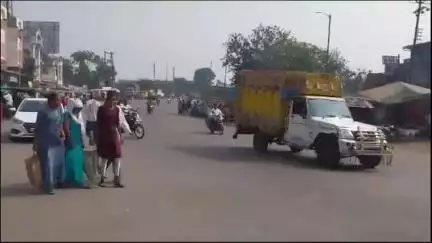 चाळीसगाव: पवारवाडी भागातील अब्दुल रहेमान नगरात प्रॉपर्टीचा हिस्सा मागितल्यावर महिलेला दोघांची मारहाण, चाळीसगाव पोलिसात गुन्हा दाखल