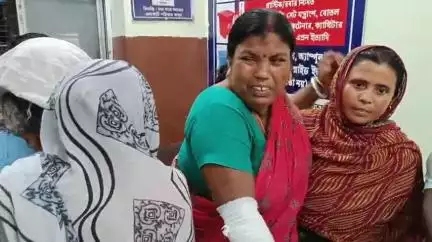 হরিহরপাড়া: রুকুনপুরে রাতের অন্ধকারে ভয়াবহ বাইক দুর্ঘটনায় আহত তিনজন