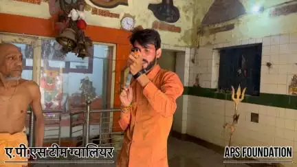 एक ऐसा मंदिर जहां सभी जानवर रहते हैं, बीमार जानवर भी स्वस्थ रहते हैं Respect girls help poor help animals #apsgurjar #help #viral #gwalior