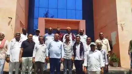જેસર: તાલુકાની પાંચ ગ્રામ પંચાયત સમરસ થઇ ગ્રામજનોમાં ખુશીની લાગણી, નવા સરપંચોને વધાવ્યાં