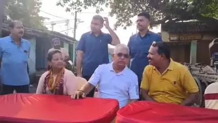 ফরিদপুর দুর্গাপুর: মন্ত্রী ববি হাকিম, পান্ডবেশ্বরের তৃণমূল বিধায়ক নরেন্দ্রনাথ চক্রবর্তীকে সমাজবিরোধী বললেন দিলীপ ঘোষ দুর্গাপুরে মায়াবাজারে