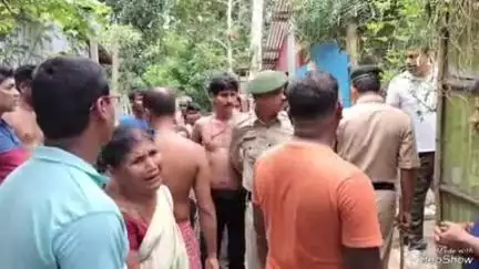 বিশালগড়: ব্রাউন সুগারের কৌটা এবং চুরির জিনিস সহ জনগণের হাতে আটক ২