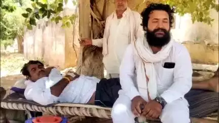 वैर: भौडा गाँव में चारागाह भूमि से अवैध खनन के रोकथाम के लिए चल रहे धरने को 177 दिन पूरे, एक व्यक्ति की तबियत हुई खराब