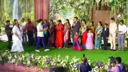 திருப்பூர் தெற்கு: செங்கப்பள்ளியில் திமுக எம்எல்ஏ இல்ல திருமண விழாவில் தமிழக முதல்வர் கலந்து கொண்டு மணமக்களை வாழ்த்திச் சென்றார்