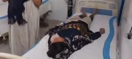कुचायकोट: विशम्भरपुर के सिसवा गांव में करंट लगने से 18 वर्षीय युवती अचेत, अस्पताल में भर्ती