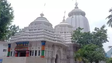 ଢେଙ୍କାନାଳ ସଦର: ସ୍ଥାନୀୟ ସିଦ୍ଧ ବଳରାମ ମନ୍ଦିରରେ ଦେବସ୍ଥାନ ପୂର୍ଣ୍ଣିମା ଓ ସୁନାବେଶ ଅନୁଷ୍ଠିତ