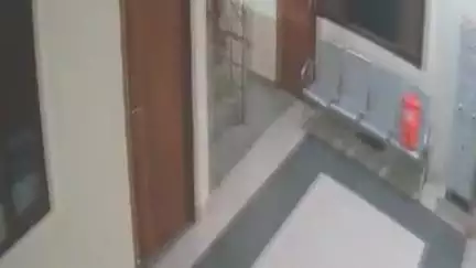 गोंडा: BJP के जिलाध्यक्ष को BJP हाई कमान ने पार्टी से किया निष्कासित, महिला कार्यकर्ता को गले लगाने का वीडियो हुआ था वायरल