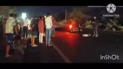 कुचामन सिटी: मेगा हाइवे पर तेज रफ्तार अज्ञात वाहन ने मोटरसाइकिल को मारी टक्कर, एक की दर्दनाक मौत और एक गंभीर घायल