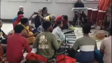 धनौरा: गजरौला के चामुंडा मंदिर पर वीर बजरंगी दल द्वारा हर रोज हनुमान चालीसा का पाठ, श्री राम स्तुति व आरती कराई जाती है