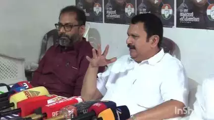 നിലമ്പൂർ: എൽ.ഡി.എഫ്-ബി.ജെ.പി അവിശുദ്ധ കൂട്ടുകെട്ടെന്ന് മുൻ എം.പി കെ. മുരളീധരൻ തെരഞ്ഞെടുപ്പ് കമ്മിറ്റി ഓഫീസിൽ പറഞ്ഞു
