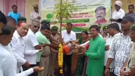 ಚಿಟಗುಪ್ಪ: ಮನ್ನಾಏಖ್ಖೆಳ್ಳಿಯಲ್ಲಿ ವನಮಹೋತ್ಸವ ಹಾಗೂ ಪರಿಸರ ದಿನಾಚರಣೆಗೆ ಶಾಸಕ ಬೆಲ್ದಾಳೆ ಚಾಲನೆ