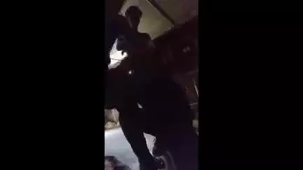 कसिया: दुदही में कमरे में बंद कर युवक को पीटा, पीड़ित ने जोड़े हाथ फिर भी नहीं छोड़ा, वीडियो हुआ वायरल
