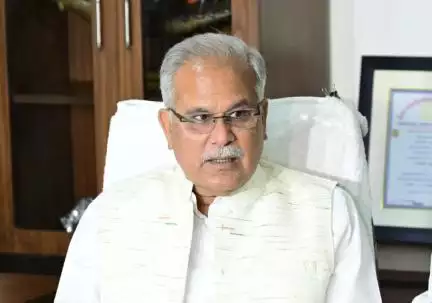 'मतांतरण' को लेकर भूपेश बघेल ने इस नेता को घेरा; 'सालों में खुद कई बार अपने मत परिवर्तित कर चुके हैं'