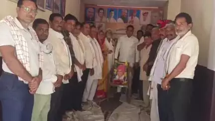 सवाई माधोपुर: सवाई माधोपुर सिविल लाइन स्थित कांग्रेस कार्यालय पर कांग्रेस कमेटी ने मनाई राजेश पायलेट की 25वीं पुण्यतिथि