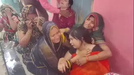 भरथना: भरथना मोतीगंज में संदिग्ध परिस्थितियों में युवक की मौत, पुलिस ने शव को पोस्टमार्टम के लिए भेजा