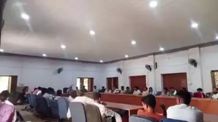 बेगुं: बेगू पंचायत समिति सभागार में आदान विक्रेताओं का एक दिवसीय प्रशिक्षण आयोजित किया गया