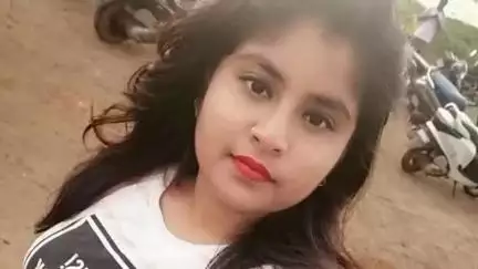 নাজিৰা: বহিঃৰাজ্যত ৰহস্যজনক মৃত্যু  নাজিৰাৰ শিৱালী কাশ্যপ নামৰ  যুৱতী গৰাকীৰ