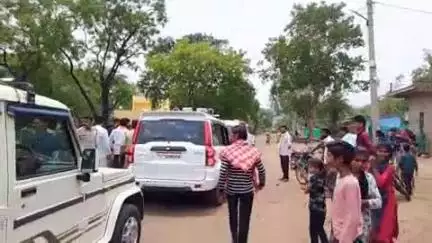 gram balampur Indira Nagar colony main Pani ki samasya kuchh khatm nahin uthae ja rahe hain rajiv bheel@PH Public News