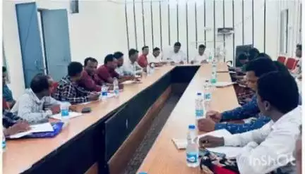 बिंद्रानवागढ़ गरियाबंद: पीएम आवास योजना में लापरवाही पर गरजा प्रशासन, एसडीएम तुलसीदास मरकाम ने 22 सचिव और 19 रोजगार सहायक को नोटिस जारी किया