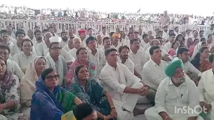 दौसा: राजेश पायलट की 25वीं पुण्यतिथि पर कांग्रेस के दिग्गज नेताओं ने अर्पित की श्रद्धांजलि