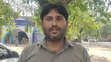 फिरोज़ाबाद: ट्रक सौदे में बड़ा फर्जीवाड़ा, लाखों लेकर ट्रक देने से किया इनकार, धमकी देकर न्याय के लिए दबरई कोर्ट पहुंचा पीड़ित