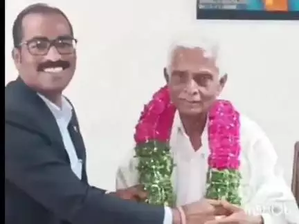 ಚಿಟಗುಪ್ಪ: ಪುರಸಭೆ ಅಧ್ಯಕ್ಷರಾಗಿ ದಿಲೀಪಕುಮಾರ್ ಬಗ್ದಲ್, ಉಪಾಧ್ಯಕ್ಷರಾಗಿ ನಾಶೀರ್ಖಾನ್ ಅವಿರೋಧ ಆಯ್ಕೆ: ಪಟ್ಟಣದಲ್ಲಿ ಚುನಾವಣಾ ಅಧಿಕಾರಿ ಮಂಜುನಾಥ್ ಪಂಚಾಳ