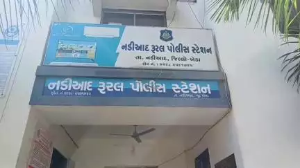 નડિયાદ: હાથજમાં વ્યાજખોરની દાદાગીરી, વ્યાજે લીધેલા 10 હજારના બદલામાં 2.78 લાખ માંગી વૃદ્ધને ધમકી આપતા ફરિયાદ નોંધાઈ