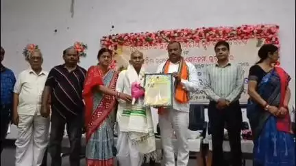 ବରଗଡ: ବିଜୁ ପଟ୍ଟନାୟକ ଟାଉନ ହଲ ଠାରେ ଅନୁଷ୍ଠିତ ହେଲା ଗୁରୁ ଭଗବାନ ସାହୁଙ୍କ ରାଜ୍ୟ ସ୍ତରୀୟ ମହୋତ୍ସବ,ଶୁଣନ୍ତୁ ପ୍ରତିକ୍ରିୟା