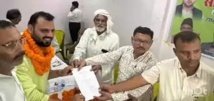 गढ़वा: राजद गढ़वा जिला अध्यक्ष का चुनाव सम्पन्न, सूरज तीसरी बार बने जिला अध्यक्ष