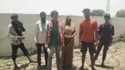 महावन: गांव डहरूआ के किसान ने दबंगों को गिरवी रखी जमीन की वापसी मांगने पर मिल रही धमकी, गिरवी रखना पड़ा भारी