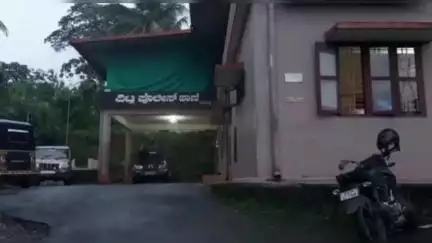 ಬಂಟ್ವಾಳ: ವಿಟ್ಲದಲ್ಲಿ ಜುಗಾರಿ ಅಡ್ಡೆ ಮೇಲೆ ದಾಳಿ ನಡೆಸಿ ಹಣಕ್ಕೆ ಬೇಡಿಕೆ ಆರೋಪ: ವಿಟ್ಲ ಪಿಎಸ್‌ಐ ಅಮಾನತು