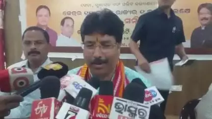 ଢେଙ୍କାନାଳ ସଦର: ଜିଲ୍ଲା ବିଜେପି କାର୍ଯ୍ୟାଳୟ ଠାରେ ନଗର ଉନ୍ନୟନ ମନ୍ତ୍ରୀଙ୍କ ପ୍ରତିକ୍ରିୟା
