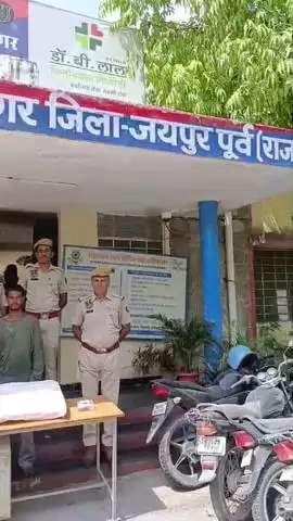 जयपुर: जयपुर की मालवीय नगर थाना पुलिस ने दिनदहाड़े हुई चोरी का 36 घंटे में किया खुलासा, एक आरोपी को किया गिरफ्तार