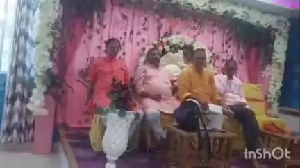 बिक्रमगंज: बिक्रमगंज शहर के दुर्गाडीह मोड़ के पास स्थित राज दरबार के सभागार में विश्व हिन्दू परिषद के गो रक्षा विभाग ने बैठक की