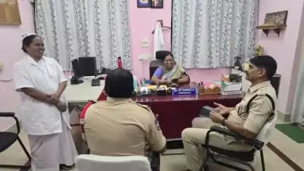 రామగుండం: సింగరేణి ప్రభుత్వ ఆసుపత్రుల్లో భద్రత చర్యలపై తనిఖీ చేసిన ఏసీపీ రమేష్