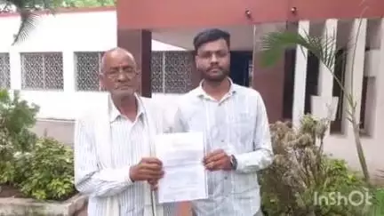 धमतरी: ग्राम तेलीनसत्ती निवासी एक किसान के नाम से अज्ञात ने लिया फर्जी लोन, किसान ने दोषियों पर कार्रवाई की मांग की