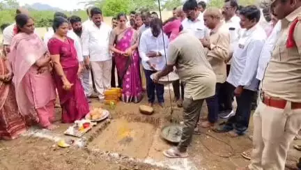ఏ కొండూరులోని కేజీబీవీ స్కూల్‌లో అదనపు గదుల నిర్మాణానికి శంకుస్థాపన చేసిన ఎమ్మెల్యే కొలికపూడి శ్రీనివాసరావు