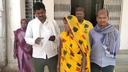 मऊगंज: मऊगंज-बराव रोड पर महिला से लूट करने वाले बोलेरो सवार मैहर में गिरफ्तार, पुलिस ने चार दिन बाद मामला दर्ज किया