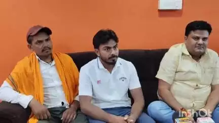 शेरघाटी: गुरुआ के अमित कुमार दांगी बने अति पिछड़ा आयोग के सदस्य, लोगों ने दी बधाई