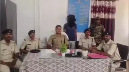 रायडीह: रायडीह पुलिस ने कतरी के युवक को 14 पुड़िया ब्राउन शुगर के साथ किया गिरफ्तार, भेजा जेल