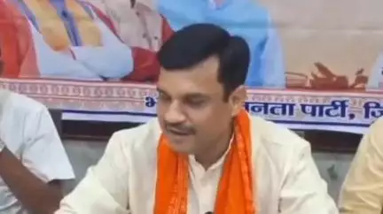 बहराइच: बहराइच सांसद ने केंद्र की मोदी सरकार के 11 साल पूरे होने पर प्रेस वार्ता की, गिनाईं केंद्र सरकार की उपलब्धियां