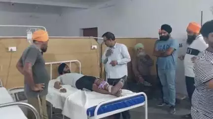 पूरनपुर: मकरंदपुर फार्म हाउस पर सांप के काटने से युवक की हालत बिगड़ी, परिजनों ने अस्पताल में कराया भर्ती