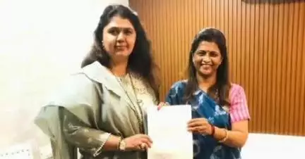 लातूर: लातूरच्या प्रश्नांविषयी भाजप नेत्या अर्चनाताईं पाटील चाकूरकर यांनी घेतली मंत्री पंकजा मुंडे यांची मंत्रालयात भेट