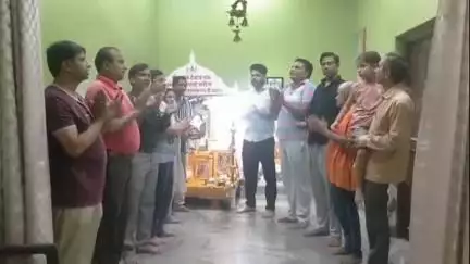 हसनपुर: हसनपुर तहसील क्षेत्र में स्थित हनुमान मंदिर पर श्री हनुमान चालीसा पाठ कार्यक्रम का आयोजन हुआ
