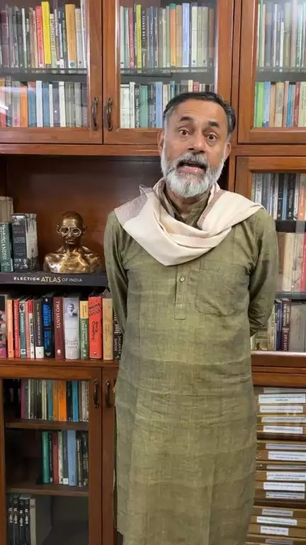 शिक्षा मूलतः विद्रोही होती है | Paulo Freire, Ashoka University और लिबरल आर्ट्स की बहस 
#YogendraYadav