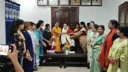 देवघर: देवघर के बरनवाल सेवा सदन में अखिल भारतीय बरनवाल महिला संघ की कार्यकारिणी बैठक