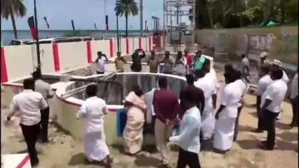இராமேஸ்வரம்: துணை முதல்வர் காணொளி காட்சி மூலம் சங்கு மாலில் பாதாள சாக்கடை திட்டத்தை துவக்கி வைத்தார்