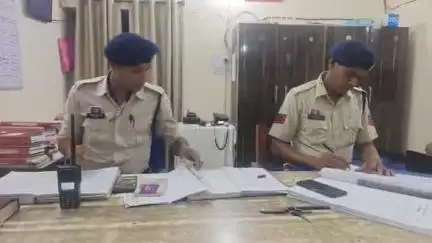 जांजगीर: बिसाहू दास गार्डन के पास तेज रफ्तार कार ने स्कूटी सवार महिला को पीछे से मारी ठोकर, सिटी कोतवाली थाने में रिपोर्ट दर्ज