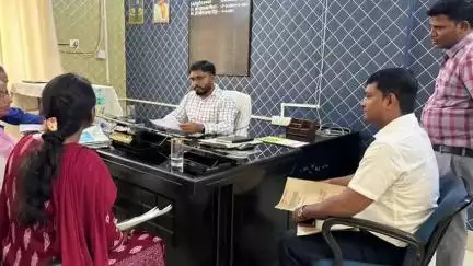 बलियापुर: बलियापुर अंचल अधिकारी ने अलकडीहा में कृषि फार्म को अतिक्रमण मुक्त करने की प्रक्रिया की शुरू